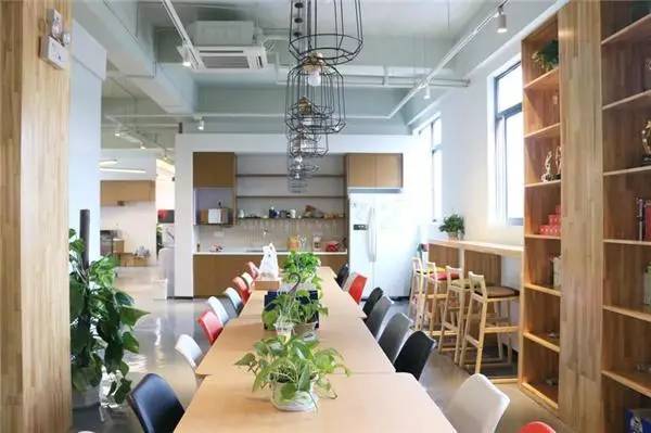 孵化器探訪 | 在3W COFFICE，體驗(yàn)共享辦公與企業(yè)服務(wù)的融合生態(tài)